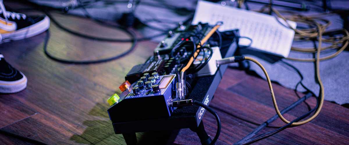 guitar pedals pedalboard